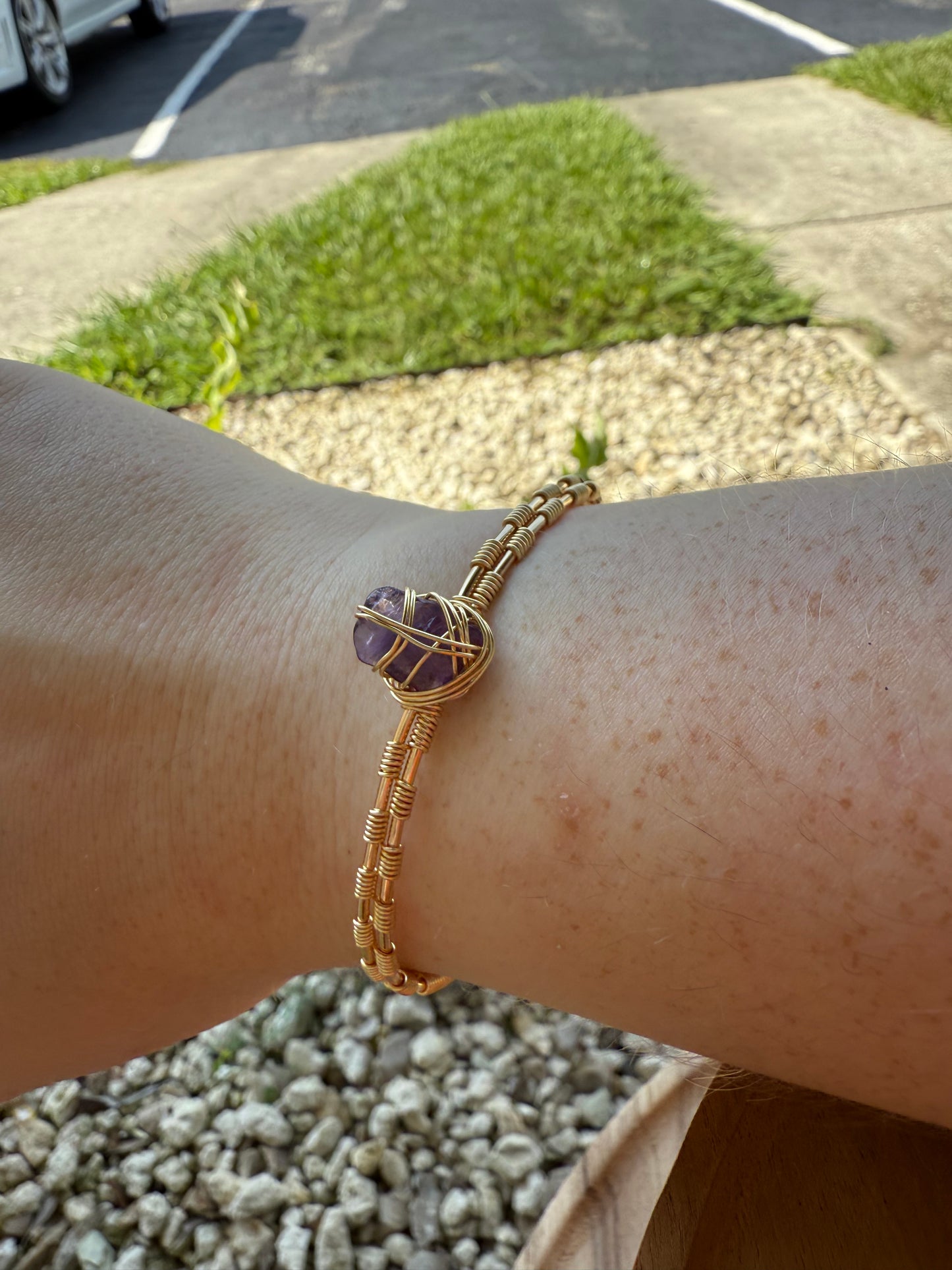 Bangle drop: gold amethyst