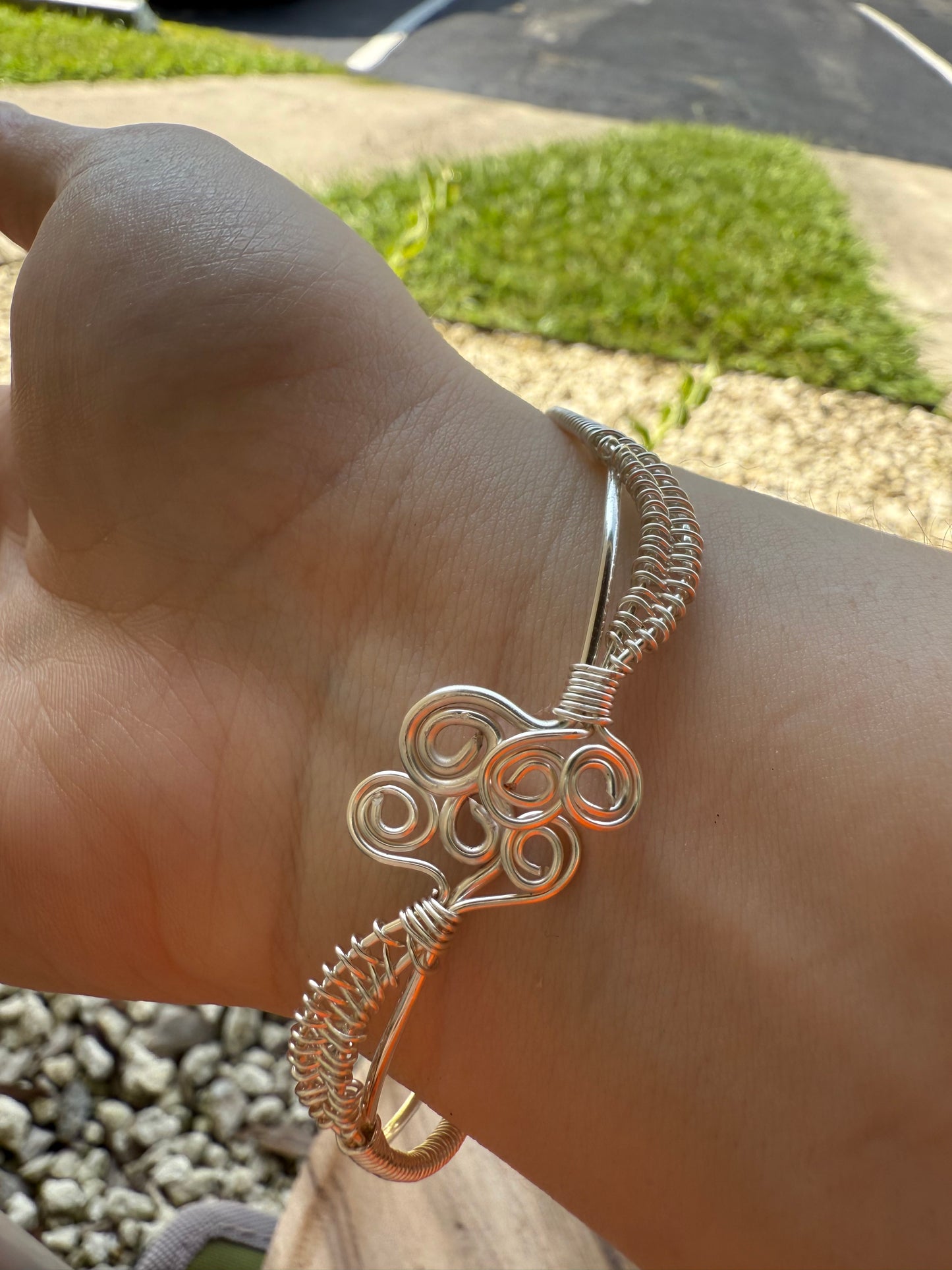 Bangle drop: silver amethyst