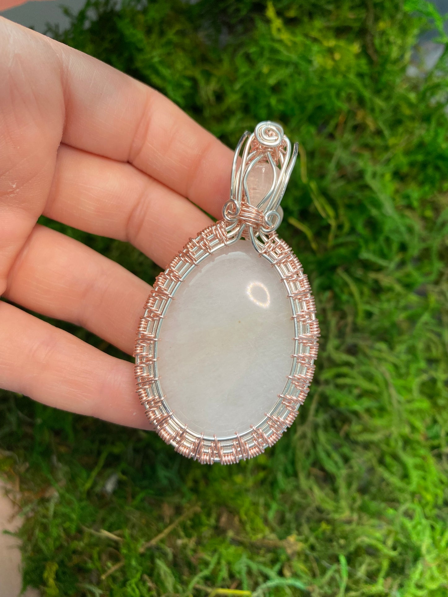 Rose quartz pendant